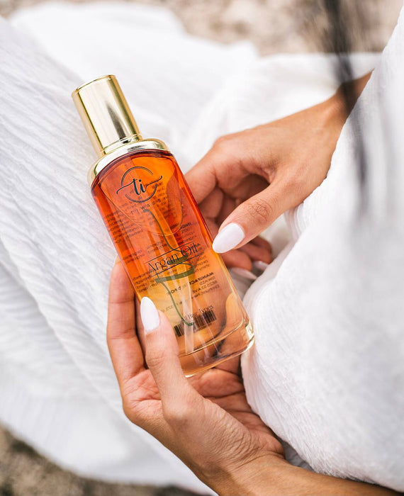 TIWASSI USA Argan oil for hair - 100% PURE Argan oil for strong and shiny hair - Extra penetrating renewing hair Oil Deep Moisturizing with vitamin E for healthy hair 100ml